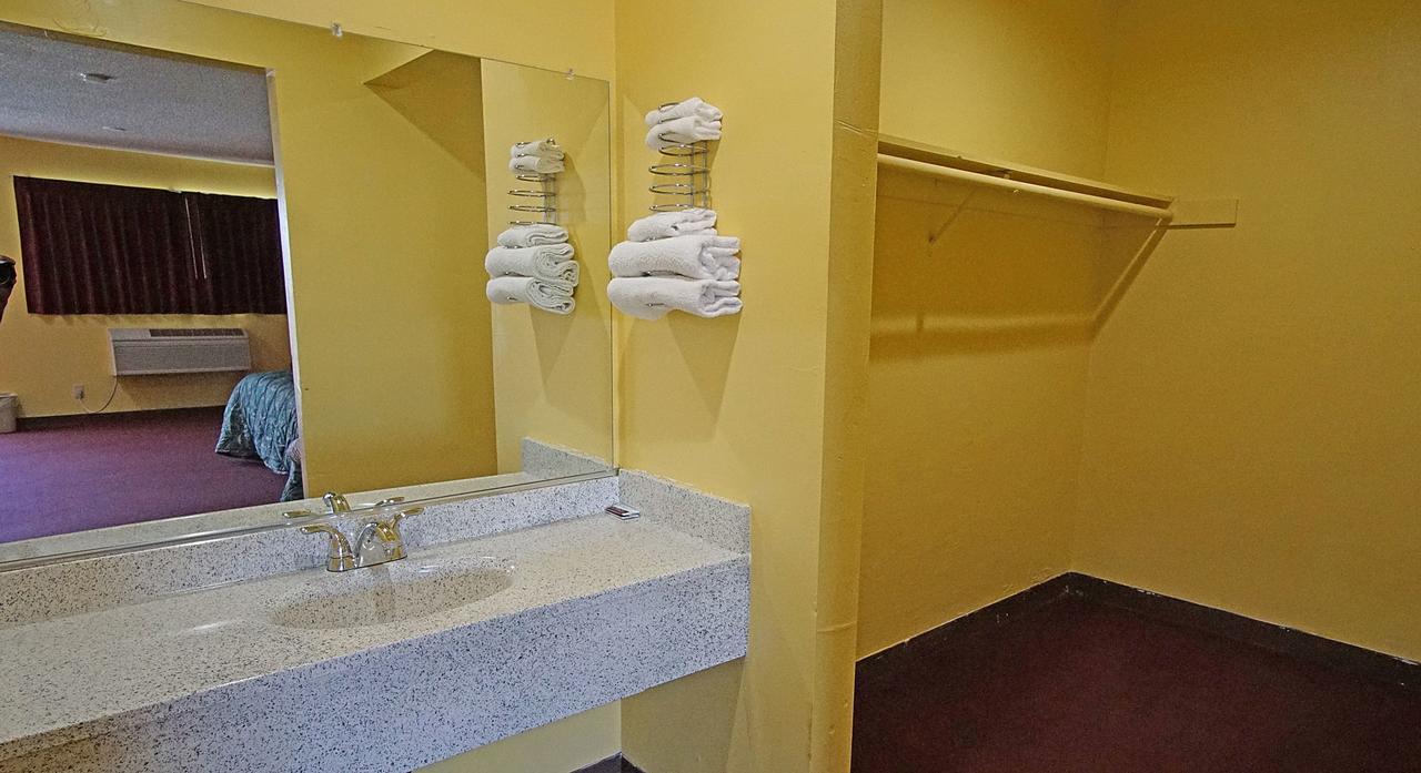 Los Angeles Inn & Suites - Lax West Athens Eksteriør bilde
